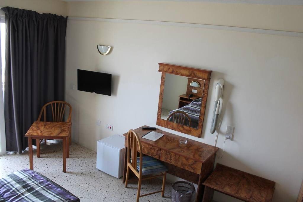 Il Palazzin Hotel Σεντ Πόλς Μπέι Εξωτερικό φωτογραφία